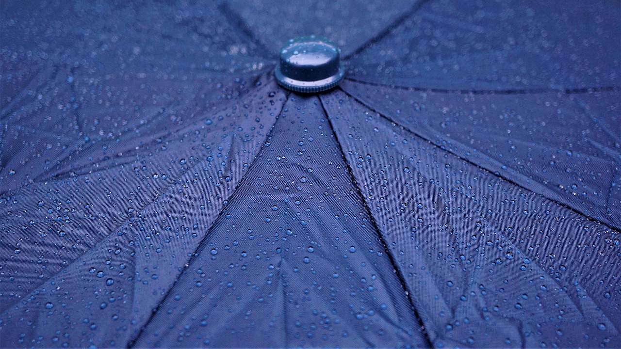 Regen, Regen, Regen – Sommerfest nach drinnen verlegt