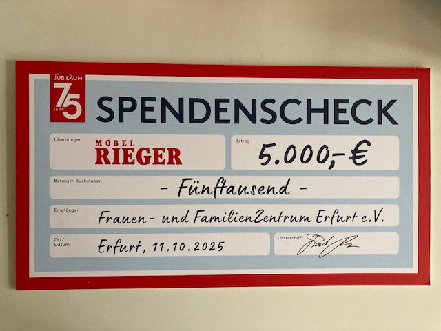 5.000 Euro-Spende von Möbel RIEGER Erfurt